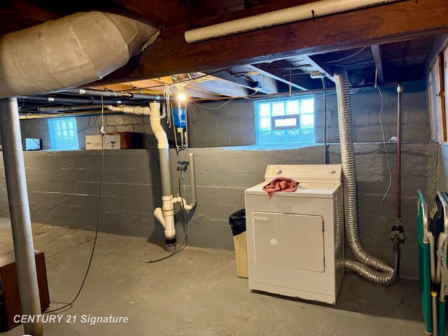 1905 Stanley Street, Saginaw, MI 48602