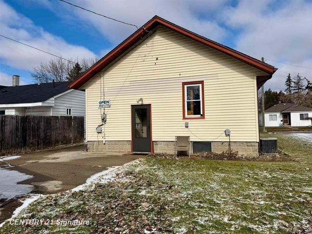 1905 Stanley Street, Saginaw, MI 48602