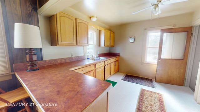 1905 Stanley Street, Saginaw, MI 48602