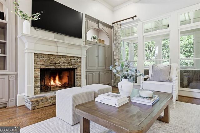 160 Trimble Crest Drive, Sandy Springs, GA 30342