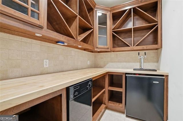 160 Trimble Crest Drive, Sandy Springs, GA 30342