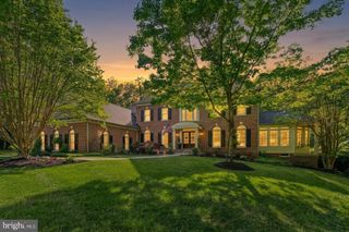 10082 ROSELAND RIDGE RD, Fairfax Station, VA 22039