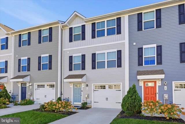 12 L WENDOWSKI ST, Beverly, NJ 08010