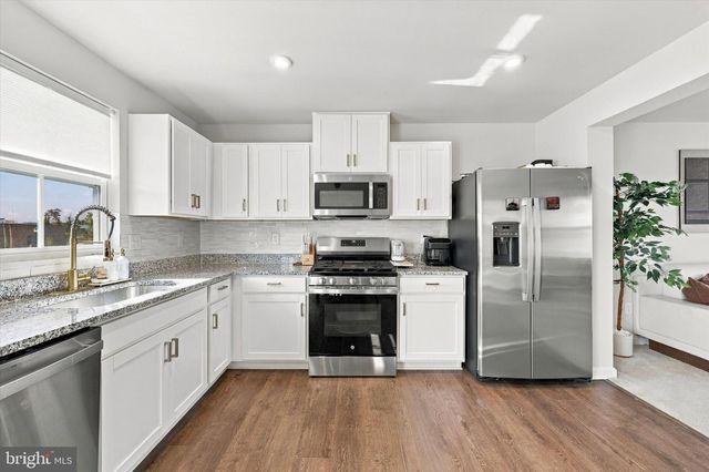 12 L WENDOWSKI ST, Beverly, NJ 08010