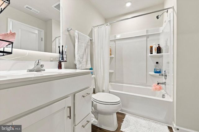 12 L WENDOWSKI ST, Beverly, NJ 08010