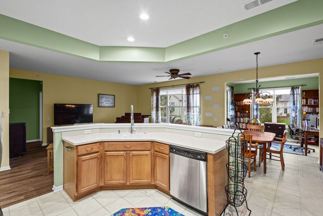 12351 Russet Lane, Huntley, IL 60142