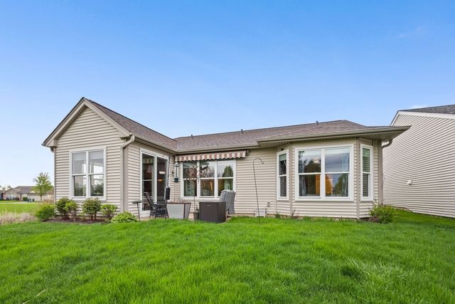 12351 Russet Lane, Huntley, IL 60142