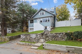 5 Ross Drive, Yorktown Heights, NY 10598