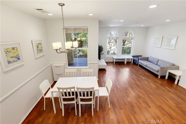 303 Terra Bella, Irvine, CA 92602