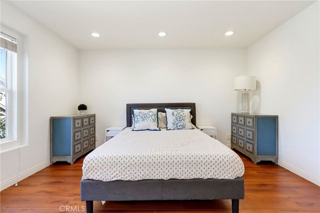 303 Terra Bella, Irvine, CA 92602