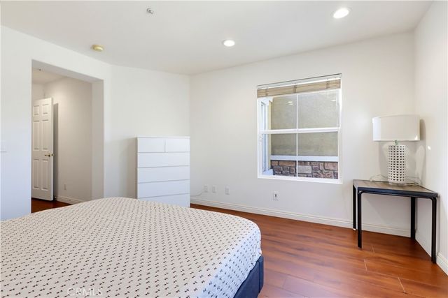 303 Terra Bella, Irvine, CA 92602