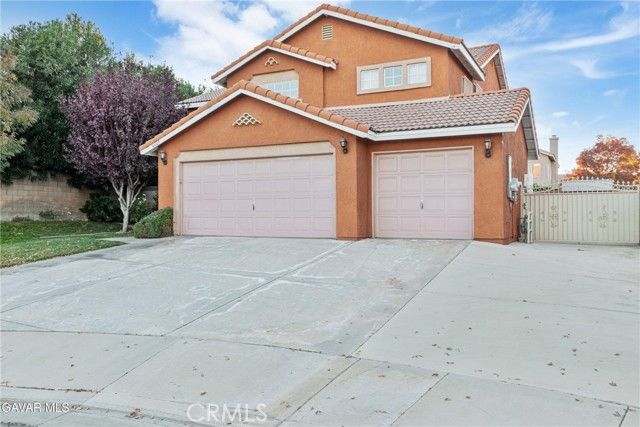 44103 Sundance Court, Lancaster, CA 93535