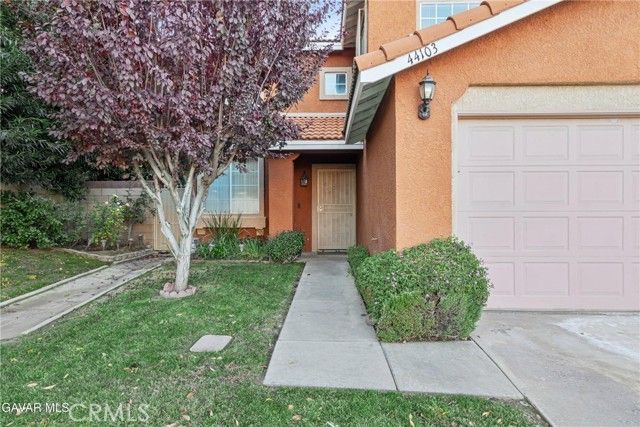 44103 Sundance Court, Lancaster, CA 93535