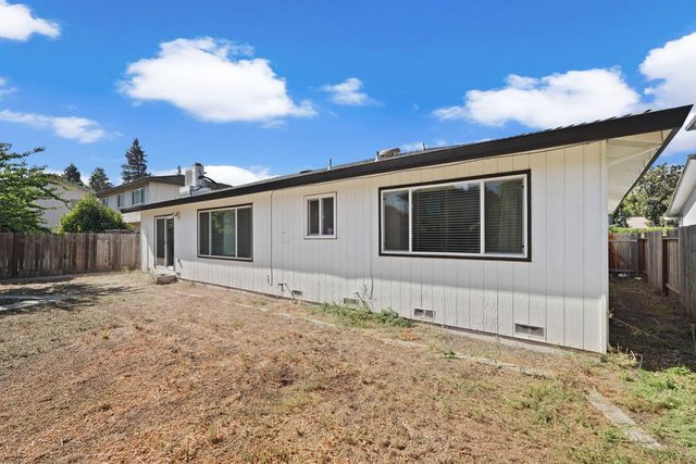 9424 Stanfield Ct, Stockton, CA 95209