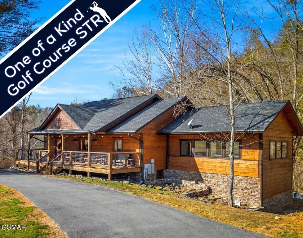 139 Martha McCarter Road, Gatlinburg, TN 37738