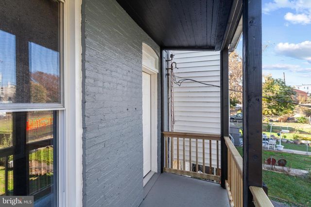 2712 W MOSHER ST, Baltimore, MD 21216