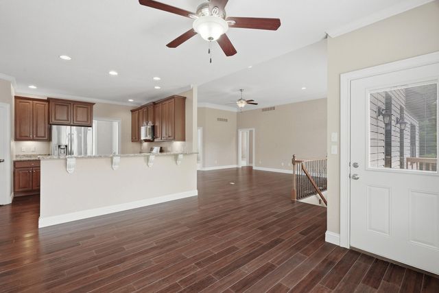 1606 BROOKFIELD MANOR, Columbia, MO 65203