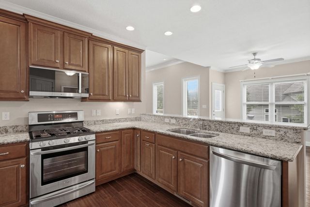 1606 BROOKFIELD MANOR, Columbia, MO 65203
