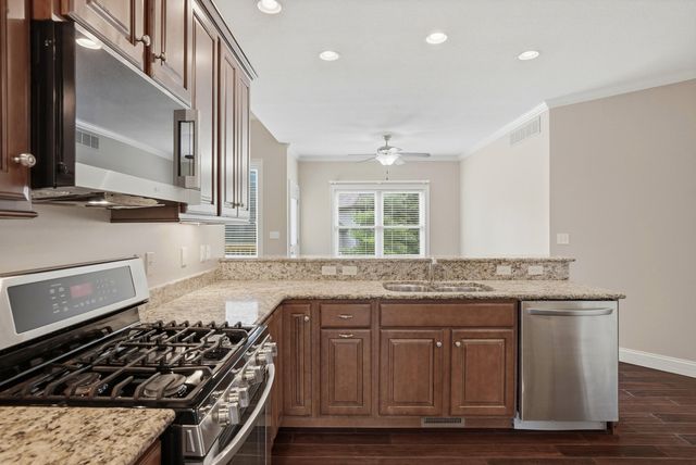 1606 BROOKFIELD MANOR, Columbia, MO 65203