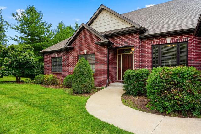1606 BROOKFIELD MANOR, Columbia, MO 65203