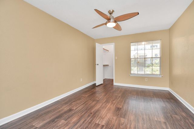 7400 Bellerive Drive 1505, Houston, TX 77036