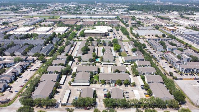 7400 Bellerive Drive 1505, Houston, TX 77036