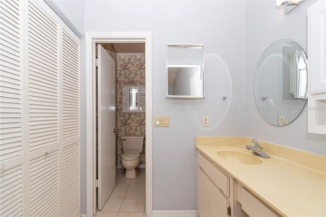 2316 SE 19TH CIRCLE, Ocala, FL 34471