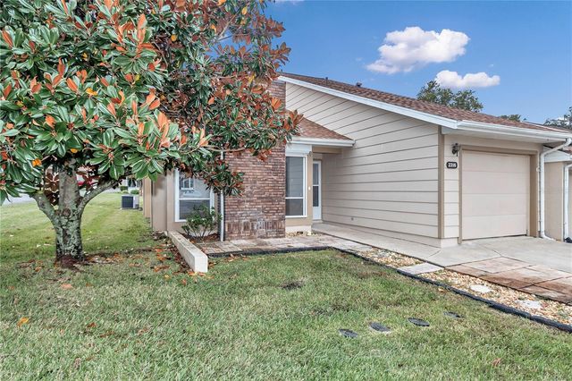 2316 SE 19TH CIRCLE, Ocala, FL 34471