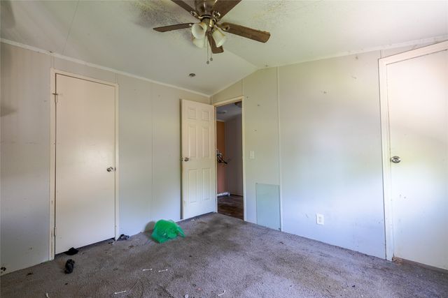 720 Jupiter Avenue, Granbury, TX 76049