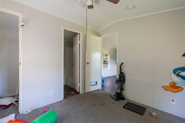 720 Jupiter Avenue, Granbury, TX 76049
