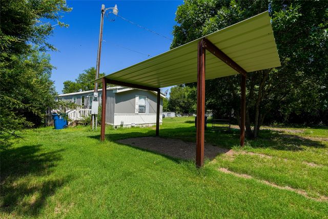 720 Jupiter Avenue, Granbury, TX 76049