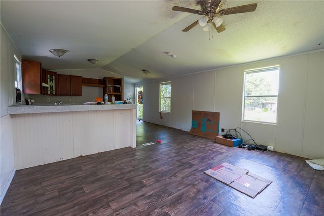 720 Jupiter Avenue, Granbury, TX 76049