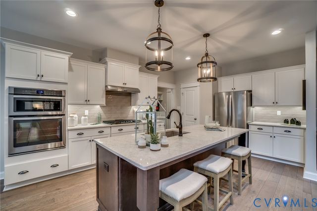 5366 Dandridge Pl, Quinton, VA 23141