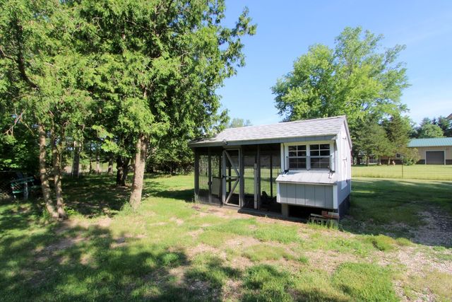 5217 Briarwood Road, Woodstock, IL 60098