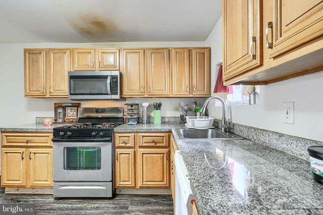 234 CHESTER ST, Baltimore, MD 21231