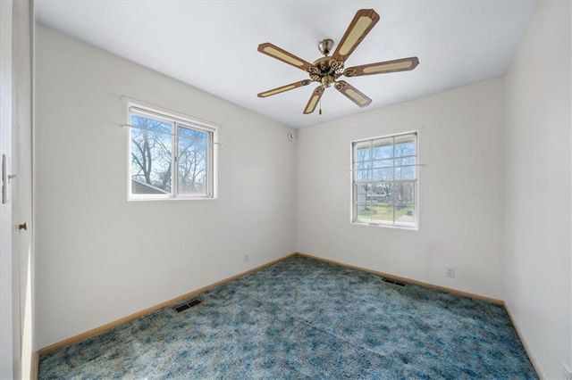 18508 E 8th Street N, Independence, MO 64056