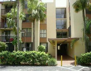 14301 N Kendall Dr 212B, Miami, FL 33186