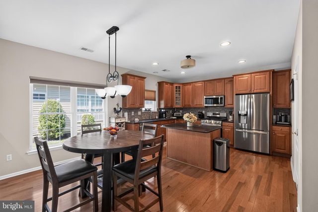 115 HERITAGE LOOP, Glassboro, NJ 08028