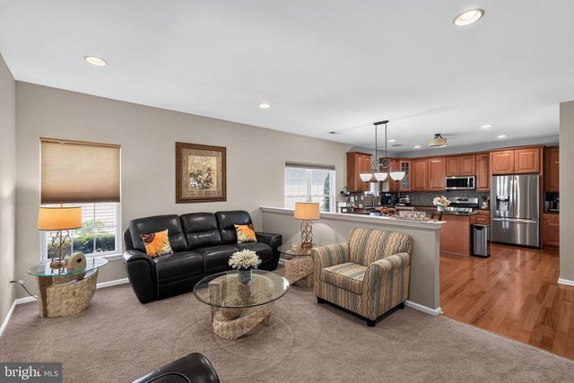 115 HERITAGE LOOP, Glassboro, NJ 08028