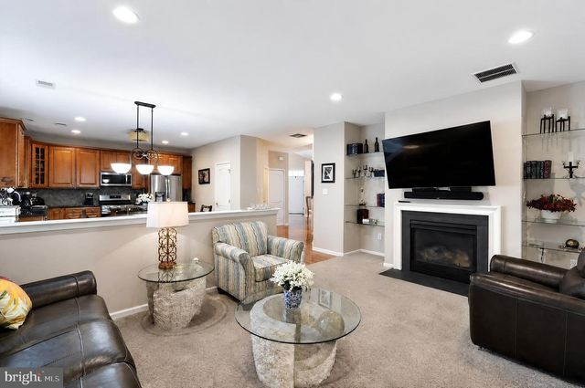 115 HERITAGE LOOP, Glassboro, NJ 08028