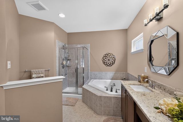 115 HERITAGE LOOP, Glassboro, NJ 08028