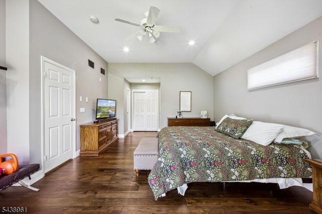 182 Clarken Dr, West Orange Twp., NJ 07052