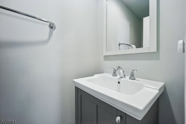 182 Clarken Dr, West Orange Twp., NJ 07052