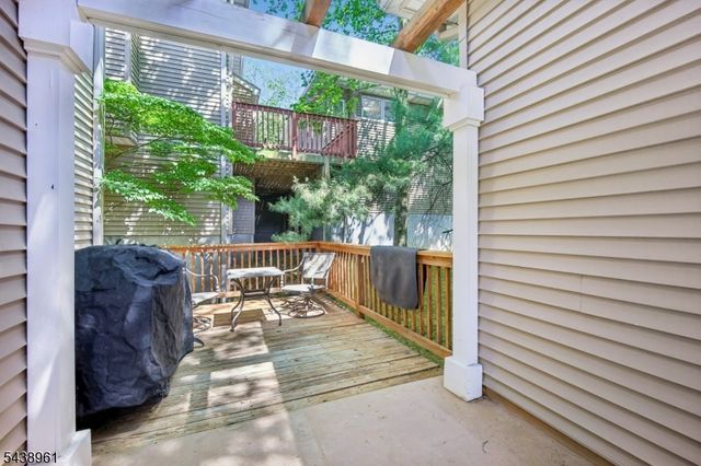 182 Clarken Dr, West Orange Twp., NJ 07052