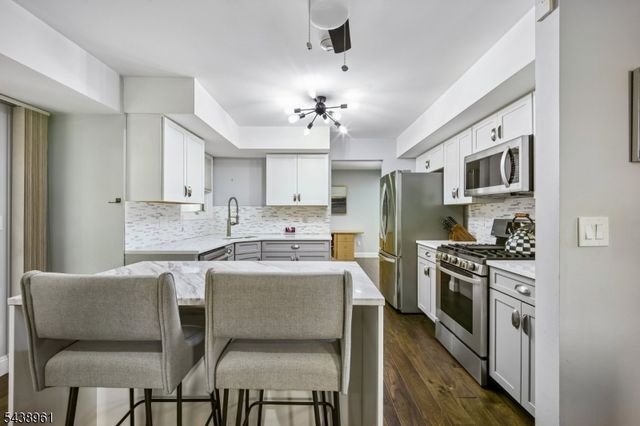 182 Clarken Dr, West Orange Twp., NJ 07052