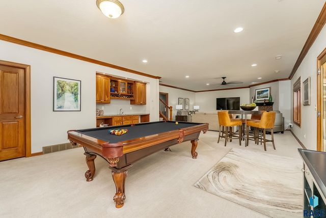 8216 S Seven Oaks Dr Drive, Sioux Falls, SD 57108