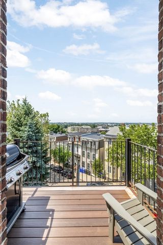 40 Thomas Park 2, Boston, MA 02127