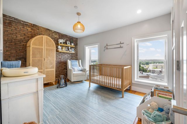 40 Thomas Park 2, Boston, MA 02127