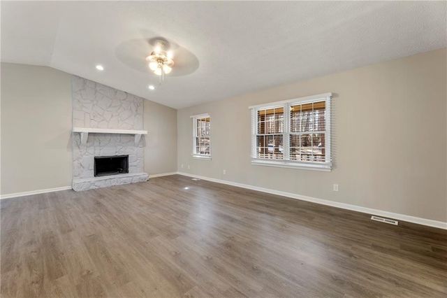 266 Firecrest Lane, Lawrenceville, GA 30046
