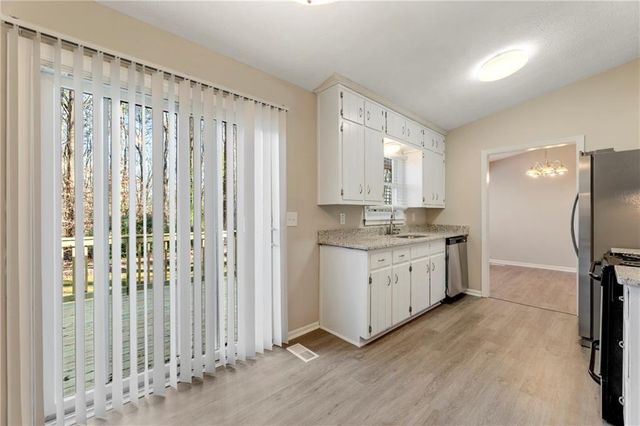 266 Firecrest Lane, Lawrenceville, GA 30046